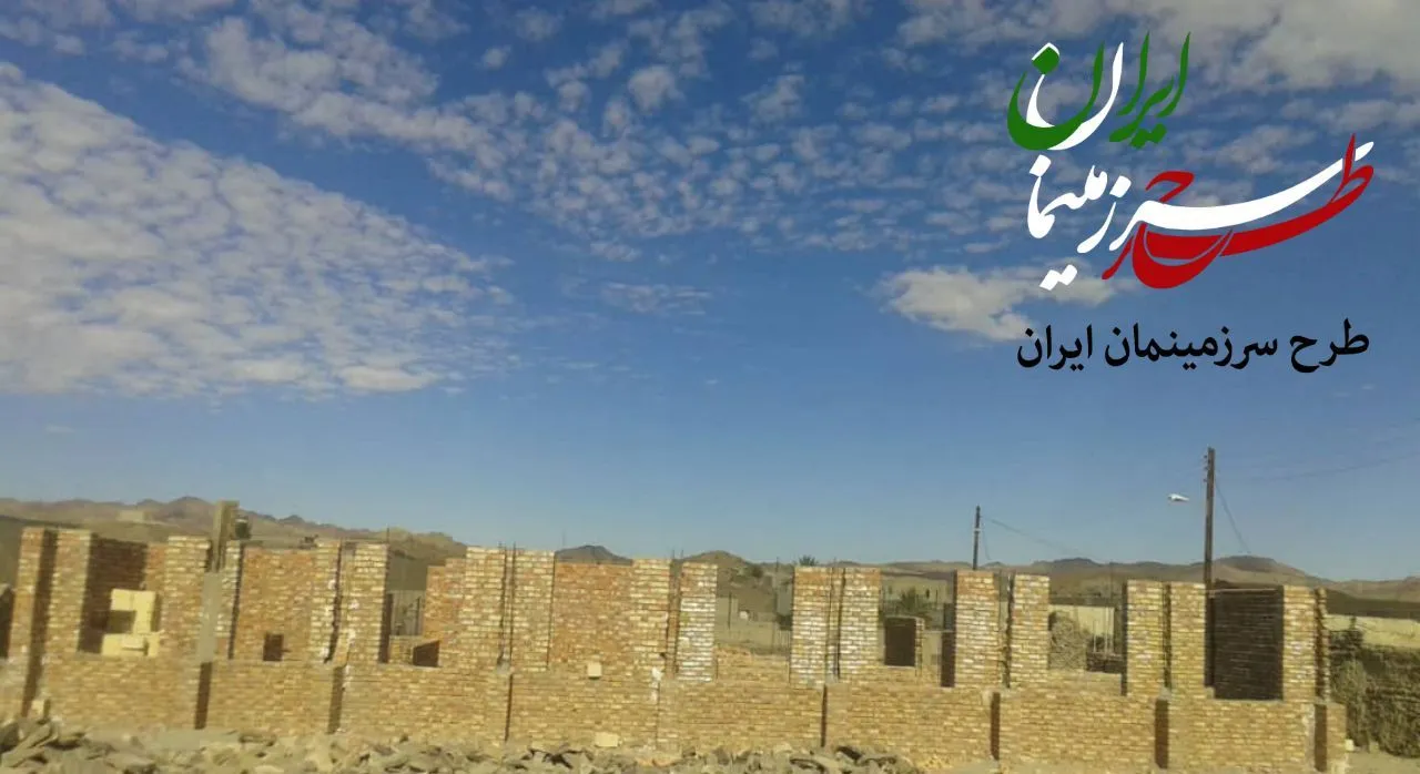 مدرسه روستای کزور، سرباز